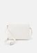 CAMERA Bag - Crossbody Bag BRIGHT WHITE Calvin Klein — 1/5 Фото, Картинка BAG❤BAG Купить оригинал Украина, Киев, Житомир, Львов, Одесса ❤bag-bag.com.ua