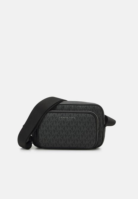 CAMERA Bag POUCH UNISEX - Crossbody Bag BLACK MICHAEL KORS — Фото, Картинка BAG❤BAG Придбати оригінал Україна, Київ, Житомир, Львів, Одеса ❤bag-bag.com.ua