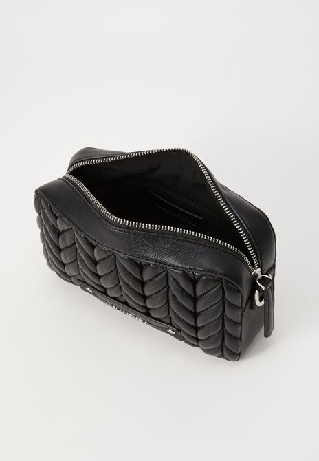 KARL LAGERFELD Weave Camera Bag Crossbody Bag Black BLACK A3W30067 &mdash; фото 4 из 6