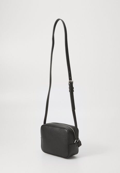 TOMMY HILFIGER Must Camera Bag Crossbody Bag Black BLACK AW0AW17543 &mdash; фото 2 з 4
