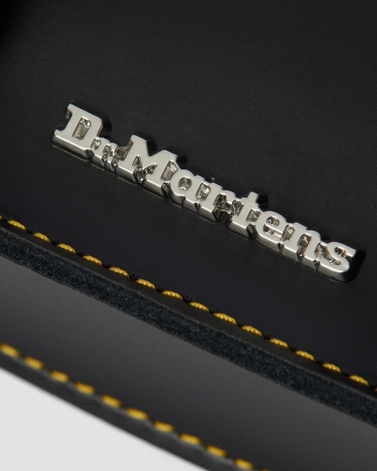 Unisex 7 Inch Leather Crossbody Bag BLACK SMOOTH;Black Smooth Leather Dr. Martens — Фото, Картинка BAG❤BAG Купить оригинал Украина, Киев, Житомир, Львов, Одесса ❤bag-bag.com.ua