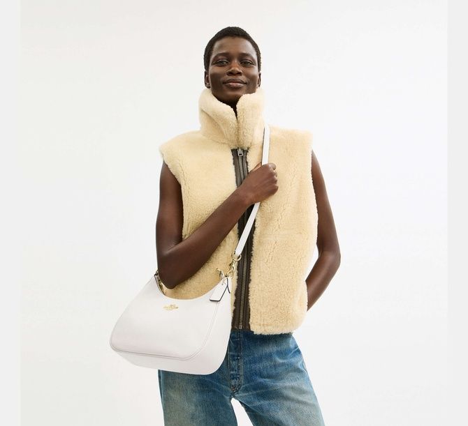 COACH Teri Hobo Bag Gold / Chalk CV935 &mdash; фото 4 з 9