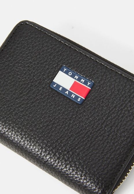 TOMMY HILFIGER Must Small Wallet Black BLACK AW0AW17642 &mdash; фото 4 з 4