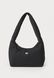 TOMMY HILFIGER Urban Hobo Handbag Black BLACK AW0AW17887 &mdash; фото 1 з 5