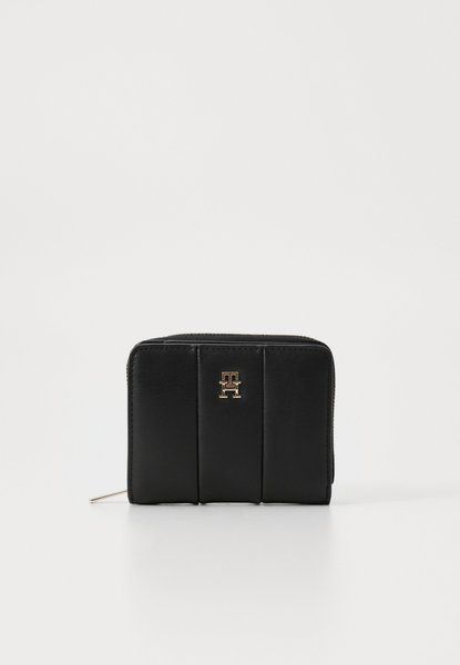 TOMMY HILFIGER Icon Wallet Black BLACK AW0AW17746 &mdash; фото 1 з 4