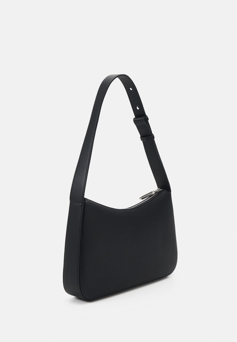 ESSENTIAL LOGO SHOULDERBAG - Handbag BLACK KARL LAGERFELD — Фото, Картинка BAG❤BAG Придбати оригінал Україна, Київ, Житомир, Львів, Одеса ❤bag-bag.com.ua