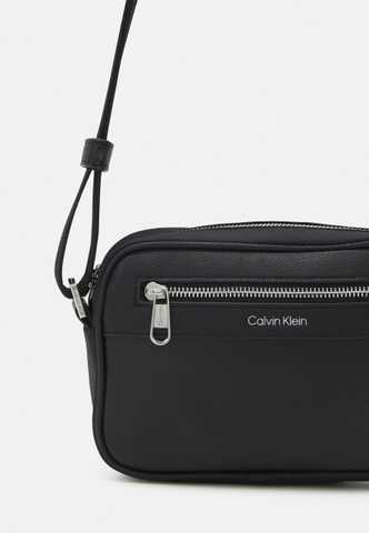 Cross bag clearance calvin klein