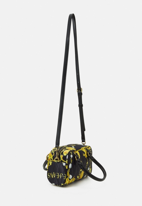 RANGE THELMA Bag - Handbag Black / Gold-coloured Versace — Фото, Картинка BAG❤BAG Купить оригинал Украина, Киев, Житомир, Львов, Одесса ❤bag-bag.com.ua
