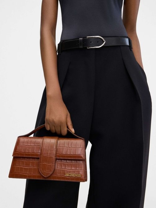 Jacquemus The large Bambino &mdash; Crossbody flap bag BROWN 213BA007-3223-850 &mdash; фото 6 з 6