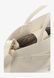 Coccinelle Handbag Bianco Bianco BG141427COC &mdash; фото 3 из 4