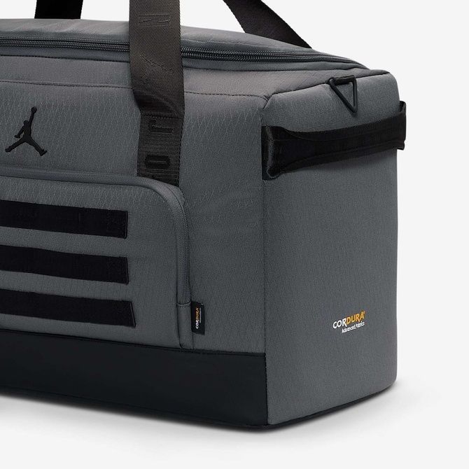 Jordan Collectors Duffel (44L) Iron grey MA0932-GAE &mdash; фото 10 из 14