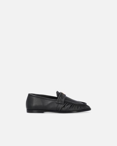Pinko Nappa leather moccasins with logo LIMO BLACK SD0349P003Z99 &mdash; фото 1 з 9