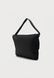 PUMA Deck Messenger Unisex Laptop Bag Black BLACK 092557-01 &mdash; фото 2 из 4