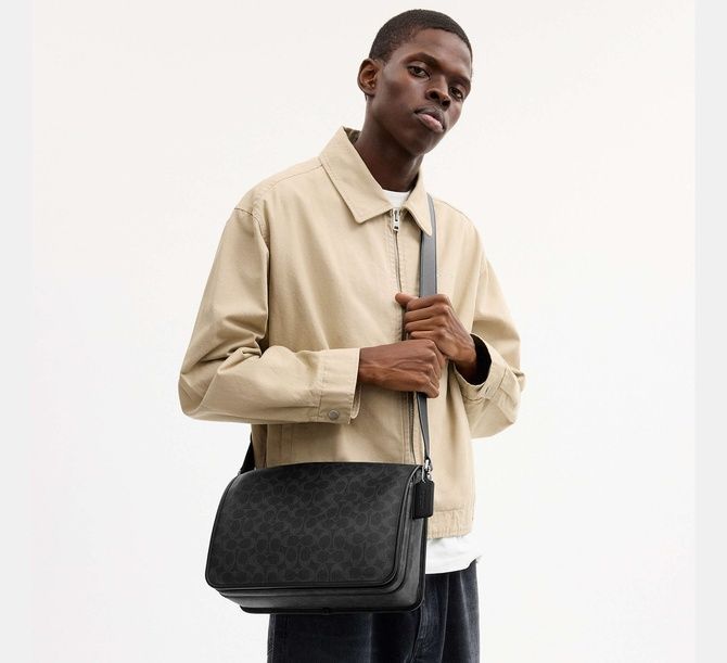 COACH Colby Messenger Bag 32 In Signature Canvas Silver / Black Signature CES26 &mdash; фото 2 из 5
