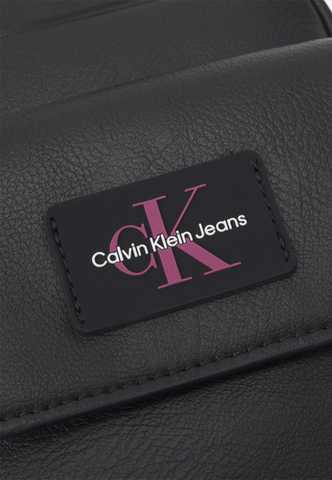 Calvin Klein Tagged Pu Angled Phone Crossboy BLACK K50K511123