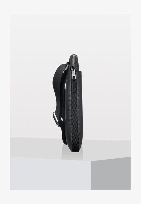 Lacoste CHANTACO - Camera Bag BLACK NH2815CE &mdash; фото 4 из 7