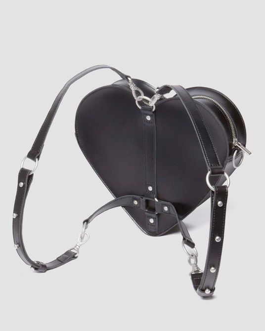 Dr. Martens Brush Off Leather Heart Shaped Bag Khaki black AD015772 &mdash; фото 8 з 9