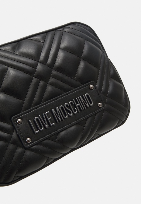 QUILTED Bag - Crossbody Bag NERO MOSCHINO — Фото, Картинка BAG❤BAG Придбати оригінал Україна, Київ, Житомир, Львів, Одеса ❤bag-bag.com.ua