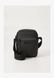 TOMMY HILFIGER Mini Reporter Crossbody Bag Black BLACK AM0AM13498 &mdash; фото 6 из 6