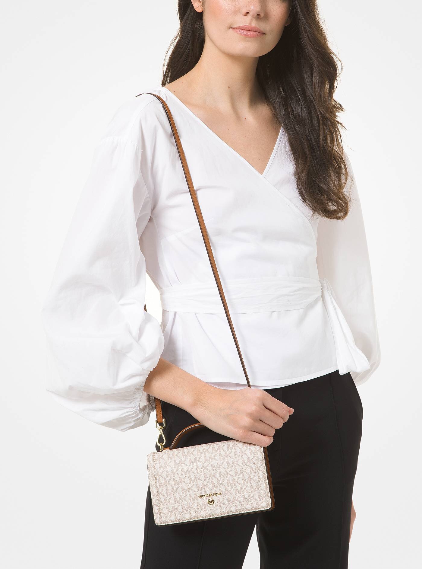 jet set small crossgrain leather smartphone crossbody bag