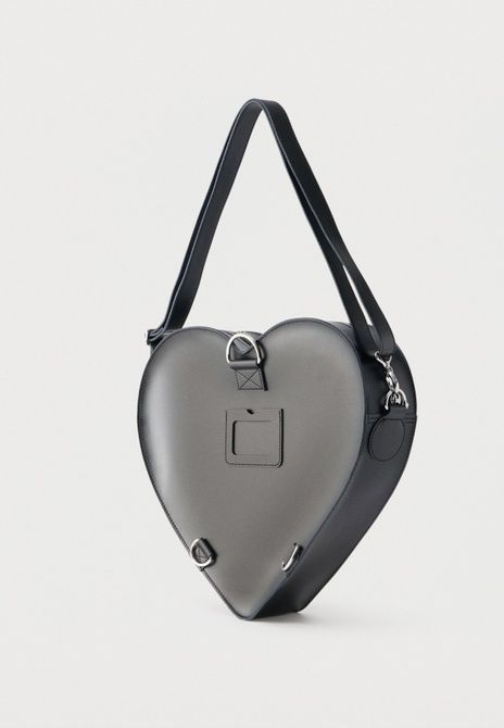 Dr. Martens Large Heart Unisex Cross Body Bag Black BLACK AD104001 &mdash; фото 2 из 5