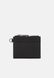HOLDER ZIP UNISEX - Wallet BLACK Calvin Klein — 1/5 Фото, Картинка BAG❤BAG Купить оригинал Украина, Киев, Житомир, Львов, Одесса ❤bag-bag.com.ua