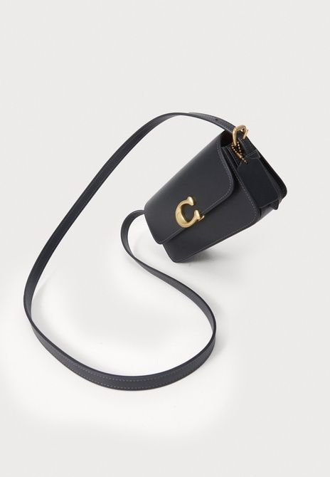 COACH Zoe Shoulder Bag Handbag Black BLACK CAM18-B4/BLACK &mdash; фото 6 из 7