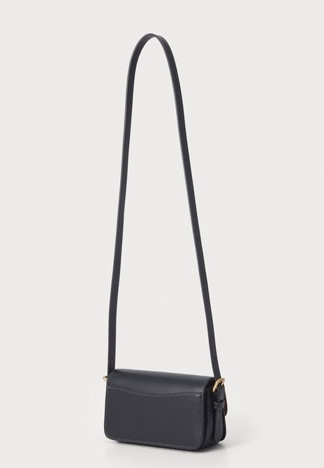 COACH Zoe Shoulder Bag Handbag Black BLACK CAM18-B4/BLACK &mdash; фото 2 из 7