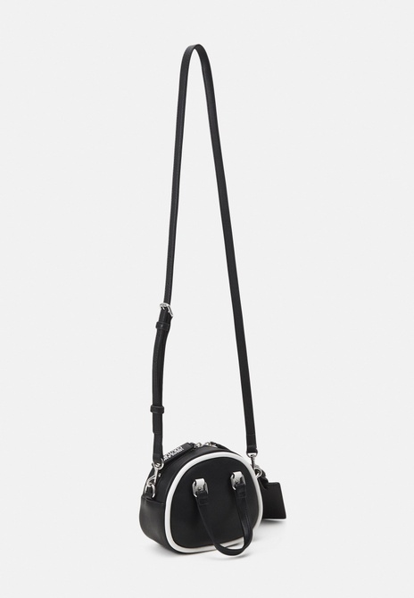 RANGE BOWLING Bag - Handbag BLACK Versace — Фото, Картинка BAG❤BAG Купить оригинал Украина, Киев, Житомир, Львов, Одесса ❤bag-bag.com.ua
