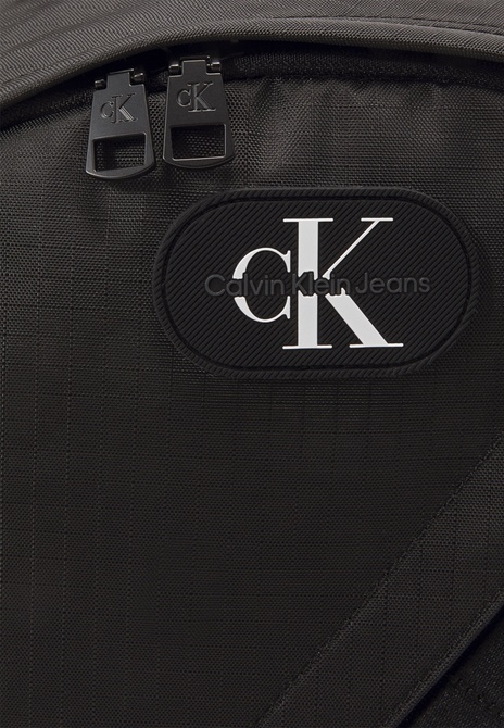 METAFORMS ROUNDED - Backpack BLACK Calvin Klein — Фото, Картинка BAG❤BAG Купить оригинал Украина, Киев, Житомир, Львов, Одесса ❤bag-bag.com.ua