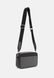 DKNY BRYANT AVE CAMERA Bag - Crossbody Bag BLACK R42EYE22 &mdash; фото 2 из 5