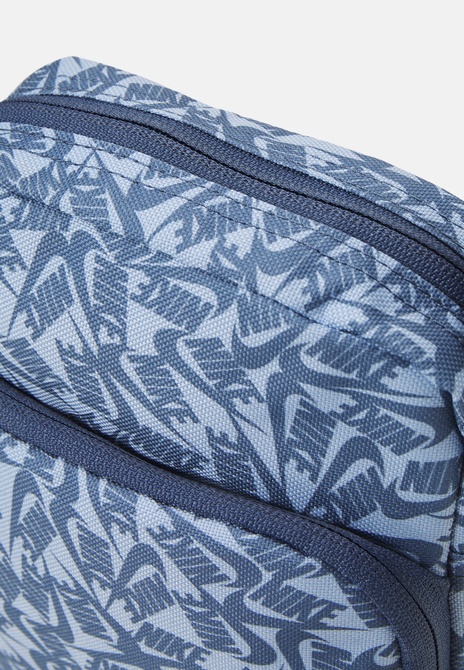 HERITAGE UNISEX - Crossbody Bag Diffused blue / Cobalt bliss / White Nike — Фото, Картинка BAG❤BAG Купить оригинал Украина, Киев, Житомир, Львов, Одесса ❤bag-bag.com.ua