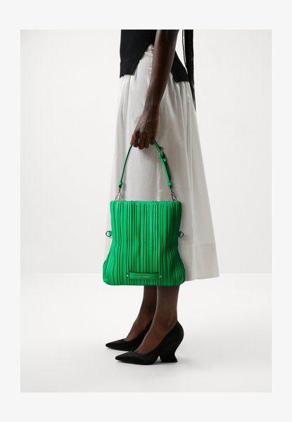 KUSHION FOLDED TOTE - Tote Bag Parsley green KARL LAGERFELD — Фото, Картинка BAG❤BAG Купить оригинал Украина, Киев, Житомир, Львов, Одесса ❤bag-bag.com.ua