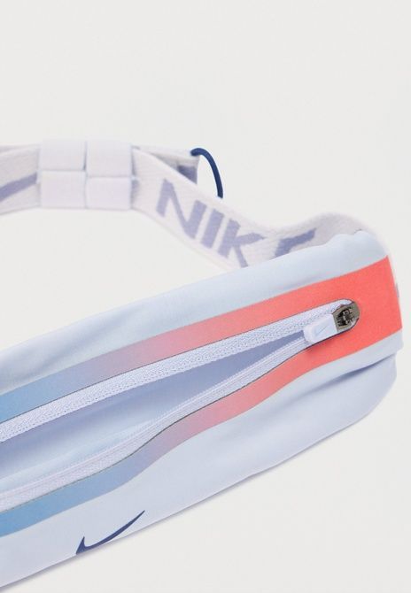 Nike Slim Waistpack Unisex Belt Bag Ghost/Cometblue/Bluevoid Ghost / Cometblue / Bluevoid 9038-364-069 &mdash; фото 3 з 4