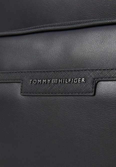 TOMMY HILFIGER Backpack Backpack Black BLACK AM0AM13573 &mdash; фото 5 из 5