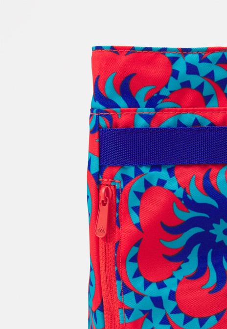 FARM Bag - Sports Bag Multicolor / White / Bold blue Adidas — Фото, Картинка BAG❤BAG Купить оригинал Украина, Киев, Житомир, Львов, Одесса ❤bag-bag.com.ua