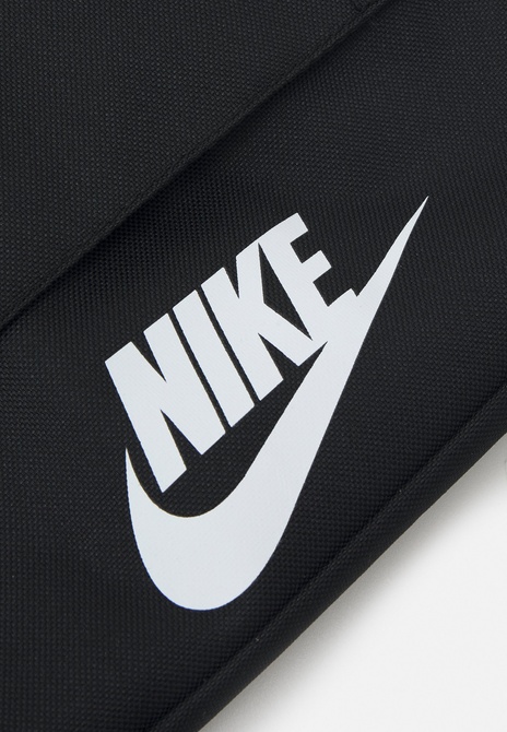 UNISEX - Crossbody Bag BLACK / WHITE Nike — Фото, Картинка BAG❤BAG Купить оригинал Украина, Киев, Житомир, Львов, Одесса ❤bag-bag.com.ua