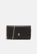 REFINED CHAIN CROSSOVER - Crossbody Bag BLACK TOMMY HILFIGER — 2/5 Фото, Картинка BAG❤BAG Купить оригинал Украина, Киев, Житомир, Львов, Одесса ❤bag-bag.com.ua