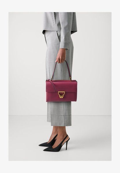 Coccinelle Arlettis Handbag Rosewood BG146399COC &mdash; фото 1 из 5