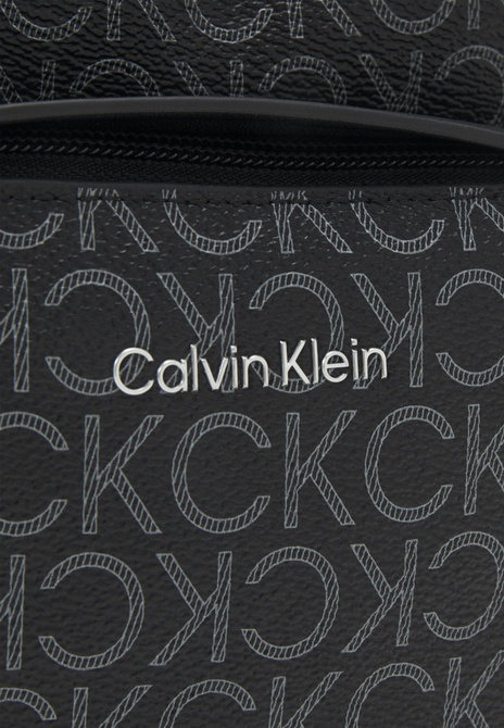 REPORTER UNISEX - Crossbody Bag - black BLACK Calvin Klein — Фото, Картинка BAG❤BAG Купить оригинал Украина, Киев, Житомир, Львов, Одесса ❤bag-bag.com.ua