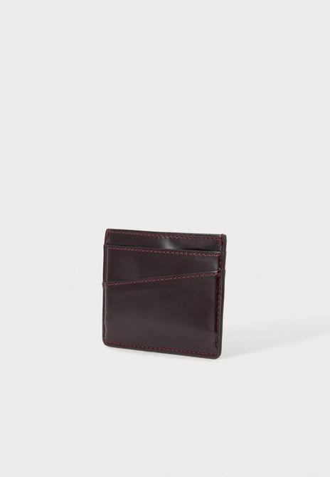 Dr. Martens Card Holder Ii Unisex Wallet Dark red 42811600-CR &mdash; фото 2 з 4