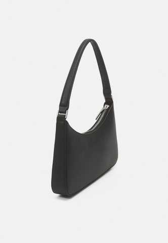 Calvin klein hotsell shoulder bag black