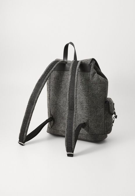 KARL LAGERFELD Washed Utility Backpack Backpack Washed Black Washed black A3M30251 &mdash; фото 3 из 5