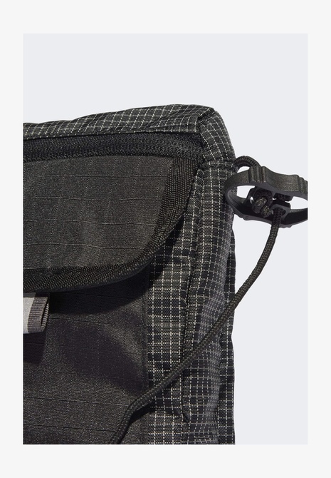 FLAP - Crossbody Bag BLACK / BLACK Adidas — Фото, Картинка BAG❤BAG Купить оригинал Украина, Киев, Житомир, Львов, Одесса ❤bag-bag.com.ua