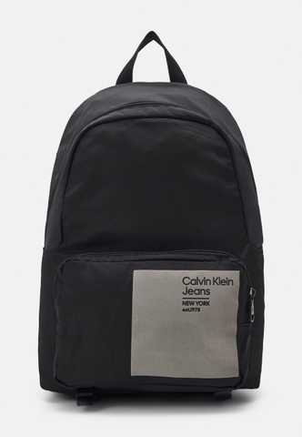 Calvin Klein Jeans sport essentials campus bag in black