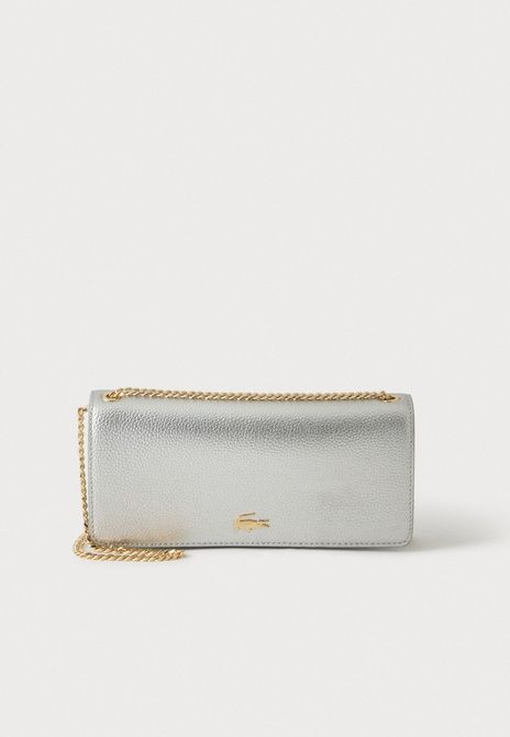 Lacoste Clutch Silver-coloured NF9022WC-C79 &mdash; фото 2 из 5
