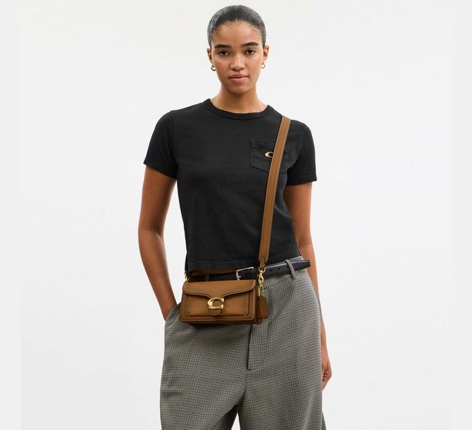 COACH Tabby Shoulder Bag 20 Brass / Honey Brown CCC06 &mdash; фото 2 из 11