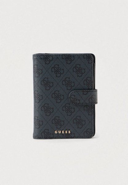 GUESS Gift Box Passport Case Keyring Unisex Set Keyring Dark Grey DARK GREY GFBOXWP5402 &mdash; фото 1 з 4