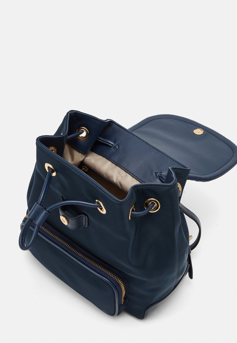 CARA BACKPACK - Backpack NAVY MICHAEL KORS — Фото, Картинка BAG❤BAG Купить оригинал Украина, Киев, Житомир, Львов, Одесса ❤bag-bag.com.ua