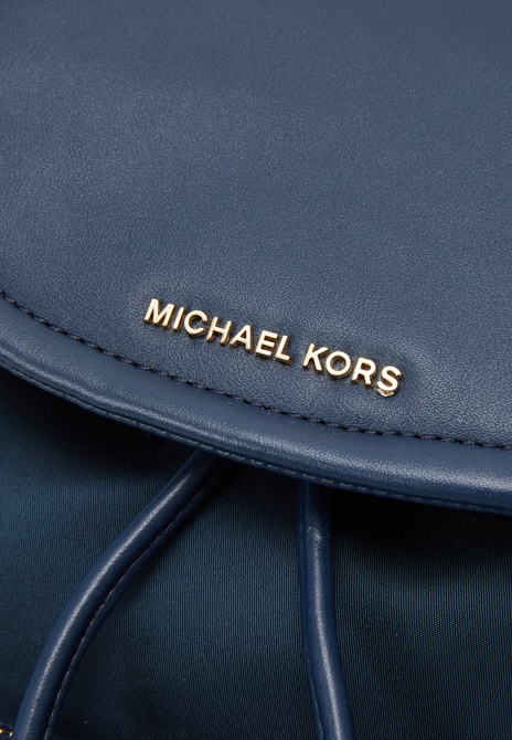 CARA BACKPACK - Backpack NAVY MICHAEL KORS — Фото, Картинка BAG❤BAG Придбати оригінал Україна, Київ, Житомир, Львів, Одеса ❤bag-bag.com.ua